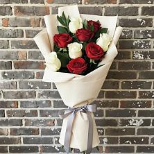 Букет цветов из:  Розы в Михайловка Башкортостан