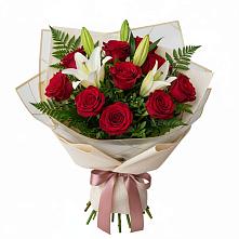 Букет цветов из:  Лилии и Розы в Михайловка Башкортостан