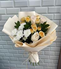 Букет цветов из:  Розы и Хризантемы в Михайловка Башкортостан