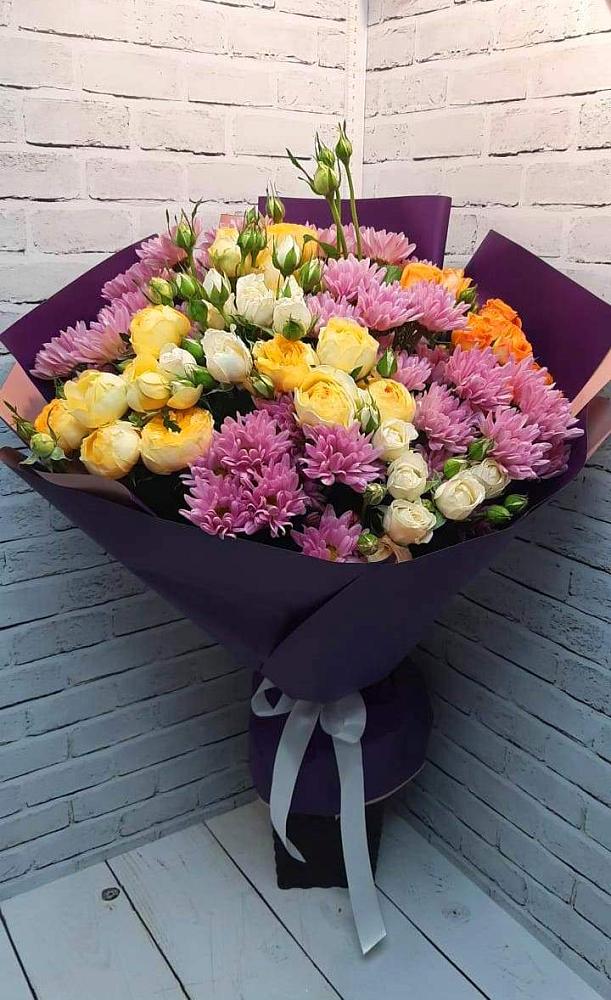 Букет цветов из: Хризантемы и Розы в Михайловка Башкортостан