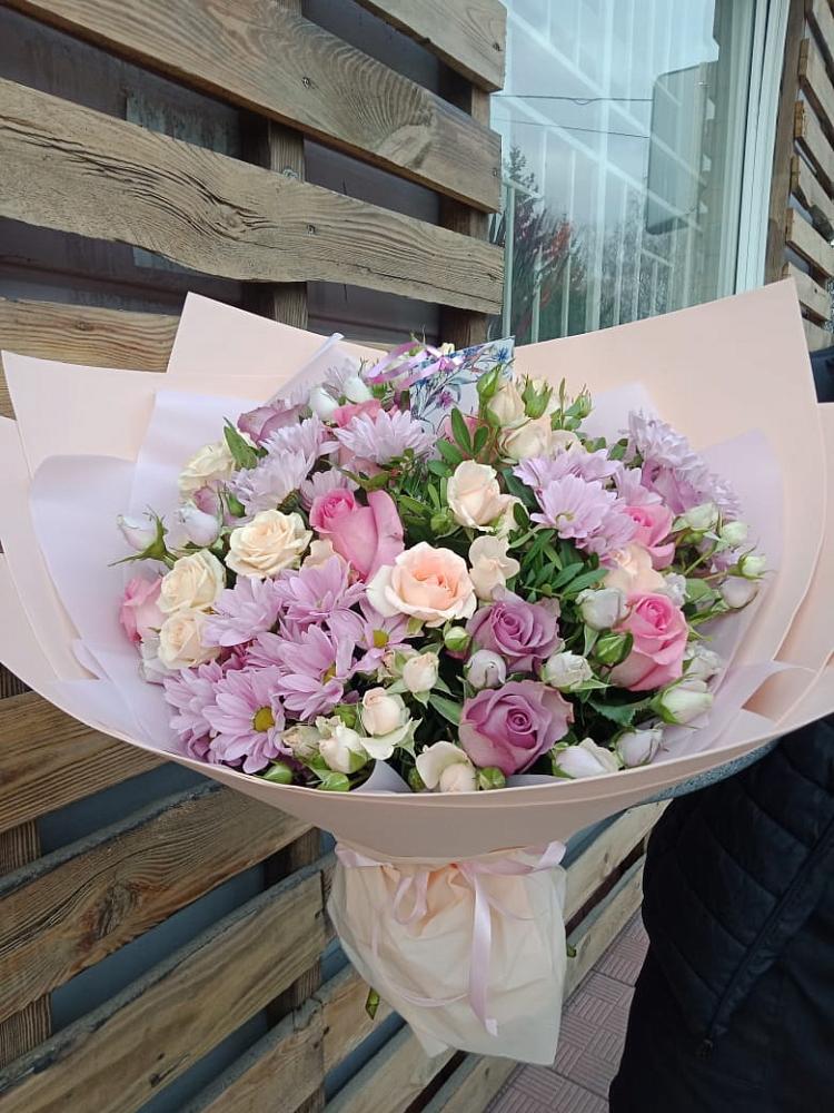 Букет цветов из: Розы и Хризантемы в Михайловка Башкортостан