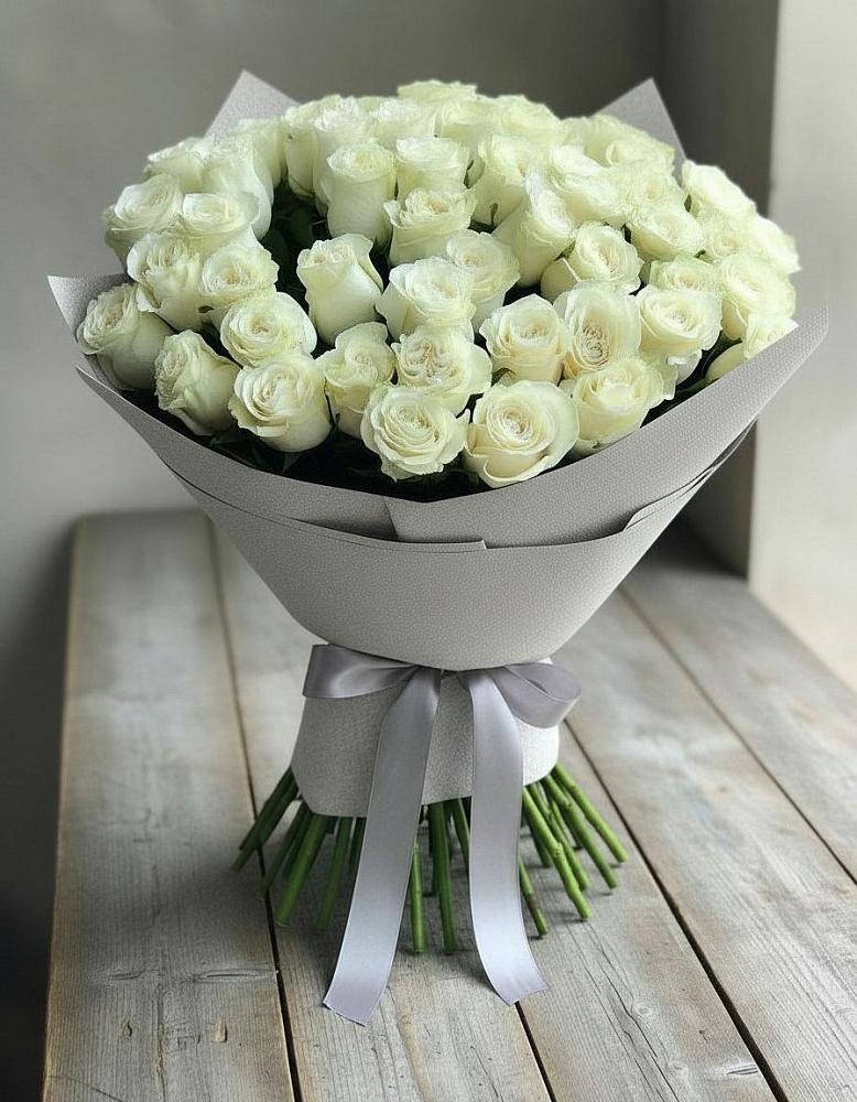 Букет 35 Белых роз в Михайловка Башкортостан