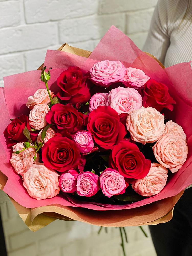 Букет цветов из: Розы в Михайловка Башкортостан