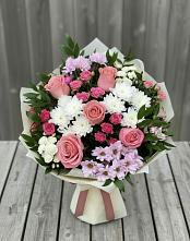 Букет цветов из:  Альстромерии, Гвоздики, Розы и Хризантемы в Михайловка Башкортостан