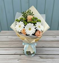 Букет цветов из:  Герберы, Розы и Хризантемы в Михайловка Башкортостан